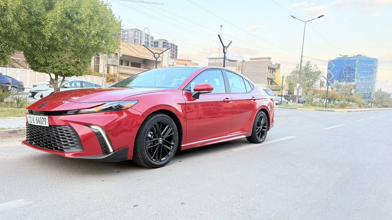 السلام عليكم
كامري موديل 2025 se
ماشيه 7 الالف
حادث السياره موضح يصور بنيد و جاملغ وبيه مقدمه الشاصي تصليح وجتف الجاملغ
السياره جاهزه بدون اي نقص 
مكان السياره بغداد الكرخ
السعر 220 $$وبيه مجال
***********
