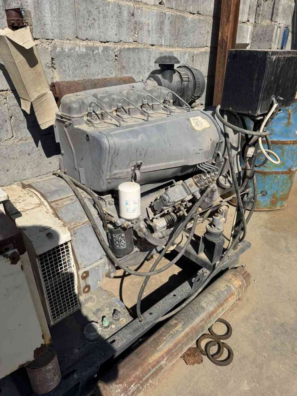 السلام عليكم
دويز الماني 4 سلندر 914 جديد 
45 كيفي 
السعر 38 ورقه 
الأنبار فلوجه 
***********
