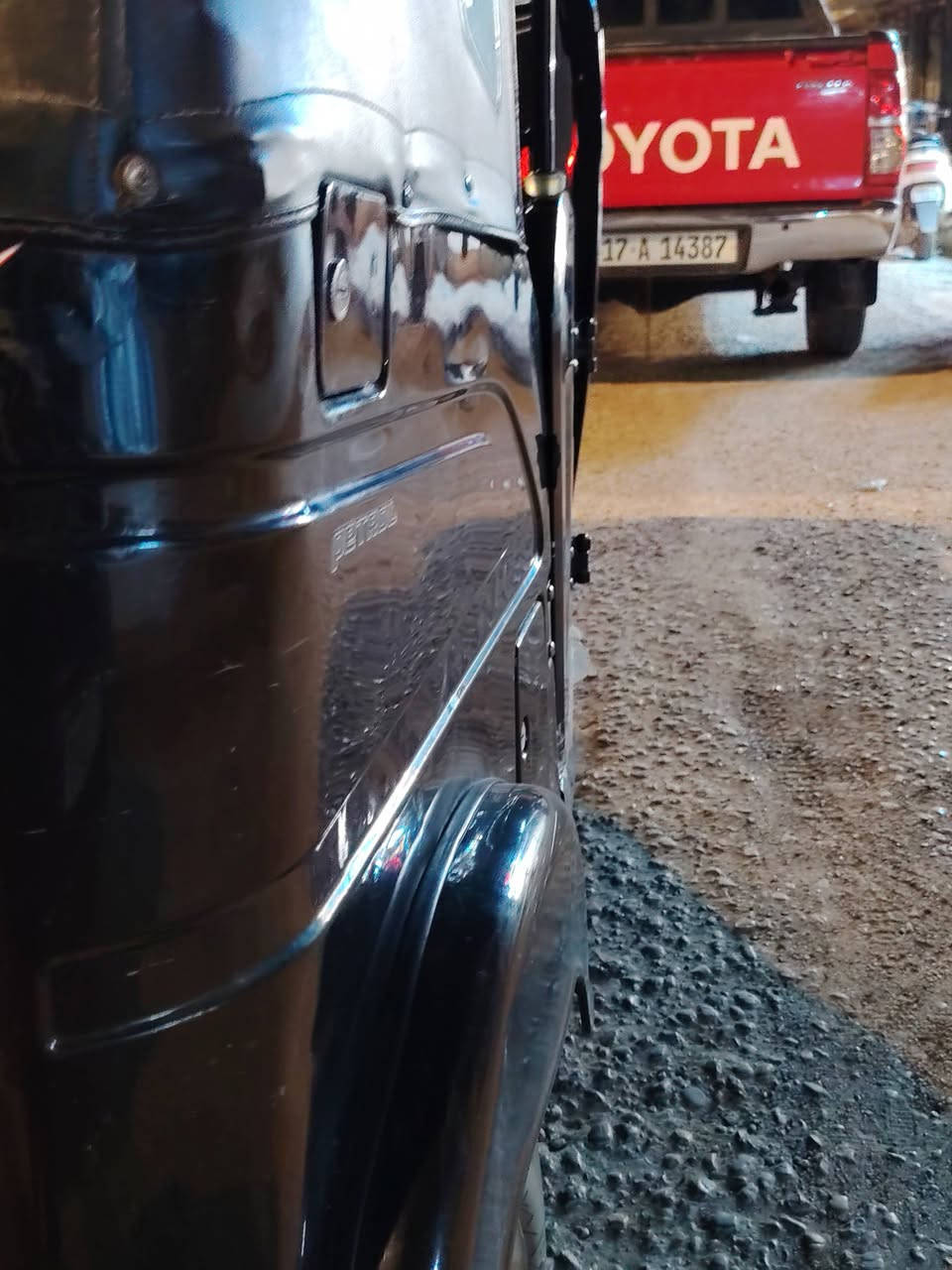 سلام عليكم تكتك للبيع ٢٢ كفاله عامه كشر ومحرك بعدهي ع وضع شركة فيلس ممفيلسه بعدهي مال جناي مكان بابل شوملي
***********
