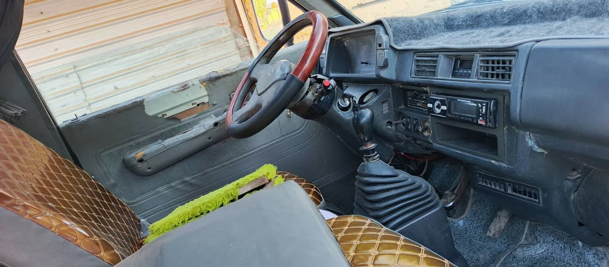 سلام عليكم كيه موديل 94 سياره ابلاديه جاهزه كير مكينه اكسل مكفولات دوشمه جديته حداديه جديده كهربيات كلها شغاله رقم كربلاء احمر راعيها بلحله السعر 25 بيها مجال بصيط مكان بابل القاسم ***********
