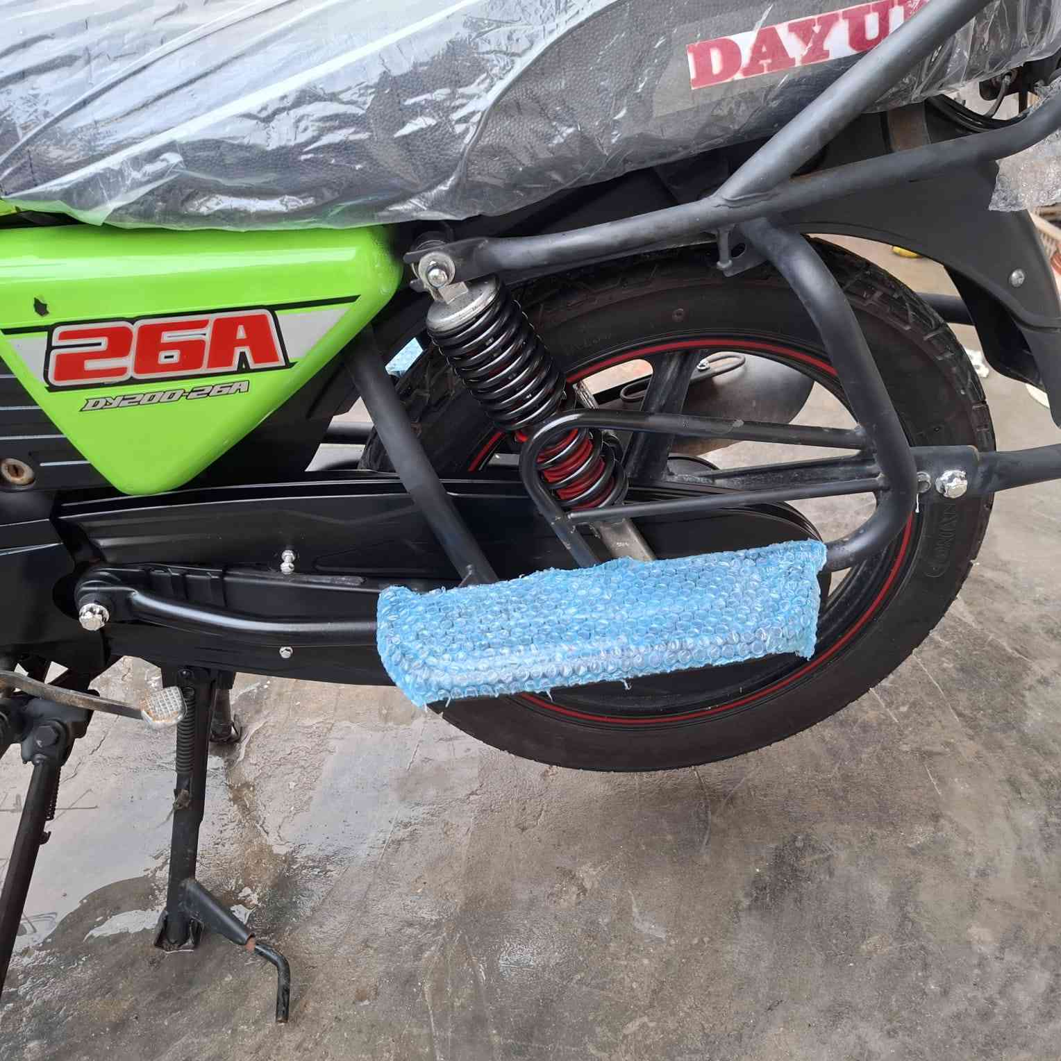 دراجة دايون أوراق أصولية باسمي طالعه بل 23 محرك 200كتابة حمرة شرط كفالة عامة من كلشي جيب فيتر وتعال افحص الله يشهد دراجه بعدها بلجيس لون مميز تفاحي سعرها مليون و600 نهايته مكاني كربلاء شراي اتصل خاص ما اجاوب ***********
