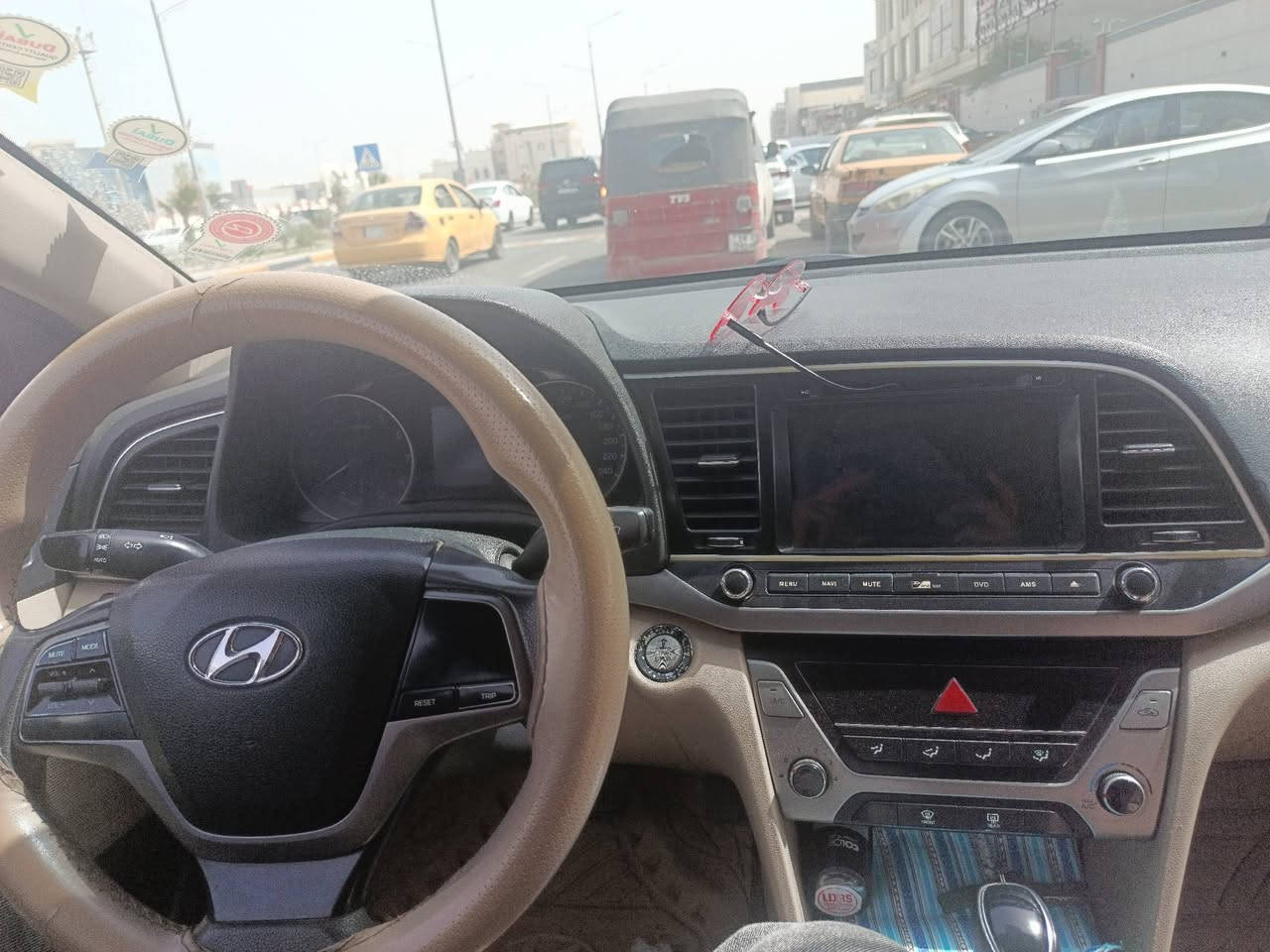 السلام عليكم بيع مستعجل النترا موديل 19 سوبر  رقم بصره الجديد بسمي كفاله كيره تبريد حداده والحمدلله مكينه 2000دوش مكفوله من الضربه بس ملاحظه بسيطه السعره 158 ***********
