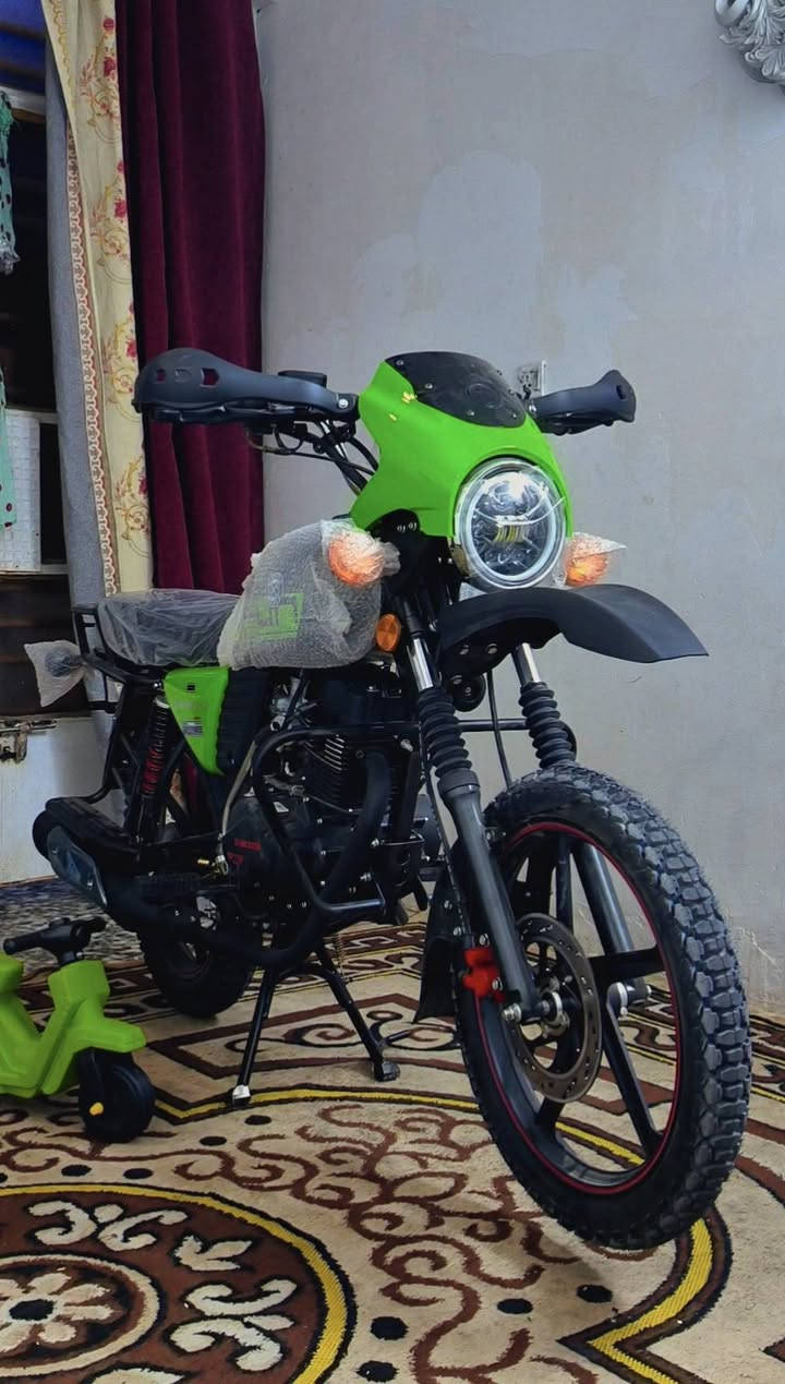 سلام عليكم دراجه دايوان جبلي مرقم اربيل رقم انكليزي سنويه لحد ٢٠٣٠ تحويل ثاني يوم  محرك 200cc موديل 2025 طالعه من شركه 2025/11/11 ماشيه 3 الف بعدها زيرو   عنواني بغداد العبيدي (***********)  (سعر. 2.600 )
