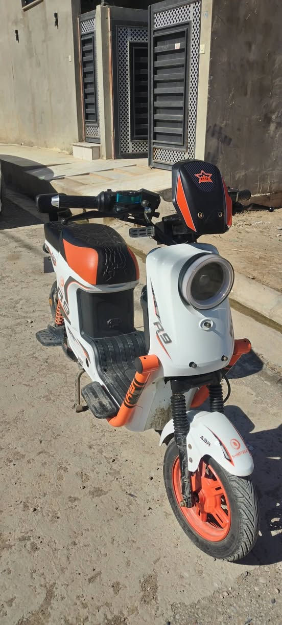 للبيع مكان موصل حي الحدباء جديد وكلو شغال سعر450 للستفسار ***********
