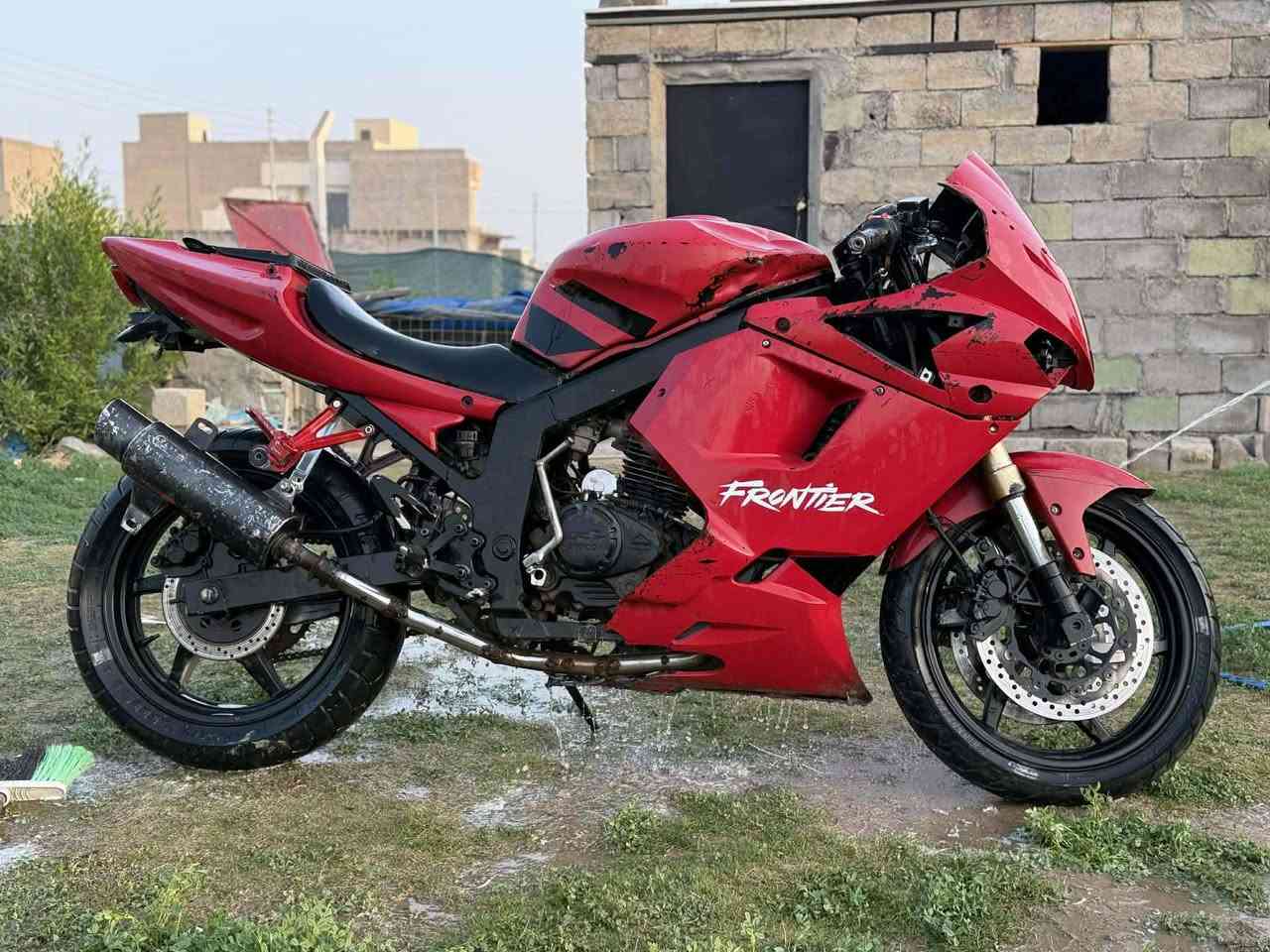 مابعد السلام شبابنه الغالين دراجه نوع بطح محرك 200 سيسي نگره سلف بكل وقت للمراوس ابسيفان 24... او25 او 26 للمراوس فقط وحياكم الله ***********
