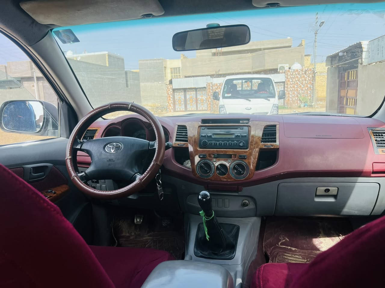 السلام عليكم
للبيع بيكم  فلاونزا دبل قماره  2010 
گويتي گير عادي شاصي 19
السيارة بأسمي ..رقم قادسية ..
بيها ضرر بالقماره  وليس حادث 
مكاني ميسان
السعر : 145 
رقم الهاتف : ***********
