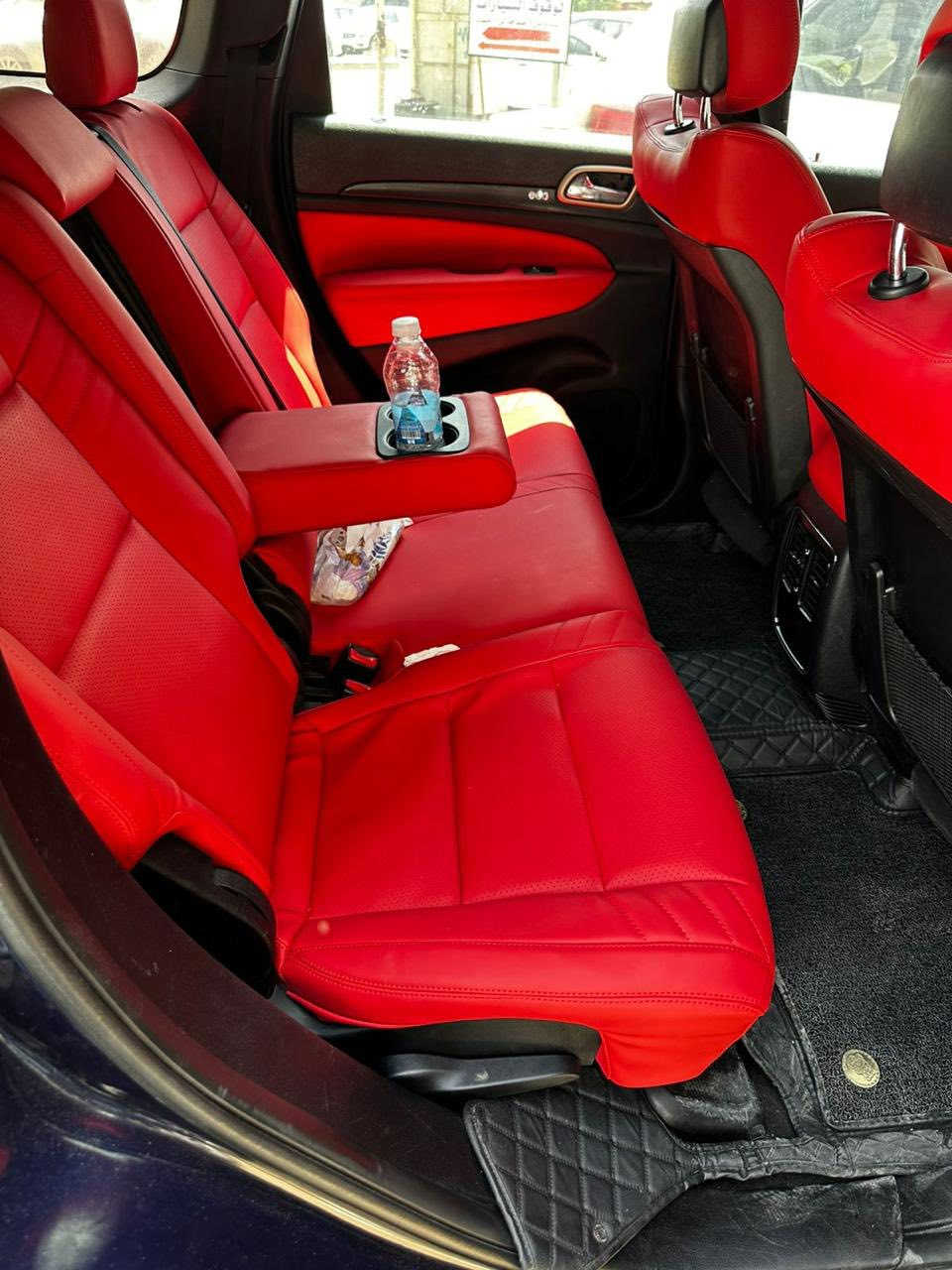 لاريدو 14 للبيع او المراوس
جيب لاريدو للبيع او المراوس
محرك 3.6 كير طيره 
شاشه كبيره .. تحكم ستيرن + شفتات 
مع انظمه قياده متعدد ايكو نورمل سبورت
محدث بجم RT مصبوغه احزام للجماليه
رقم بغداد بسمي هزه جديده 
جاهزه من كل النواحي ومصروف عليها 
كل كهربائياتها شغاله تبريد ثلج

مكاني بغداد حي العامل
السعر 165 وبيها مجال 
‭0771 397 2355‬
***********
