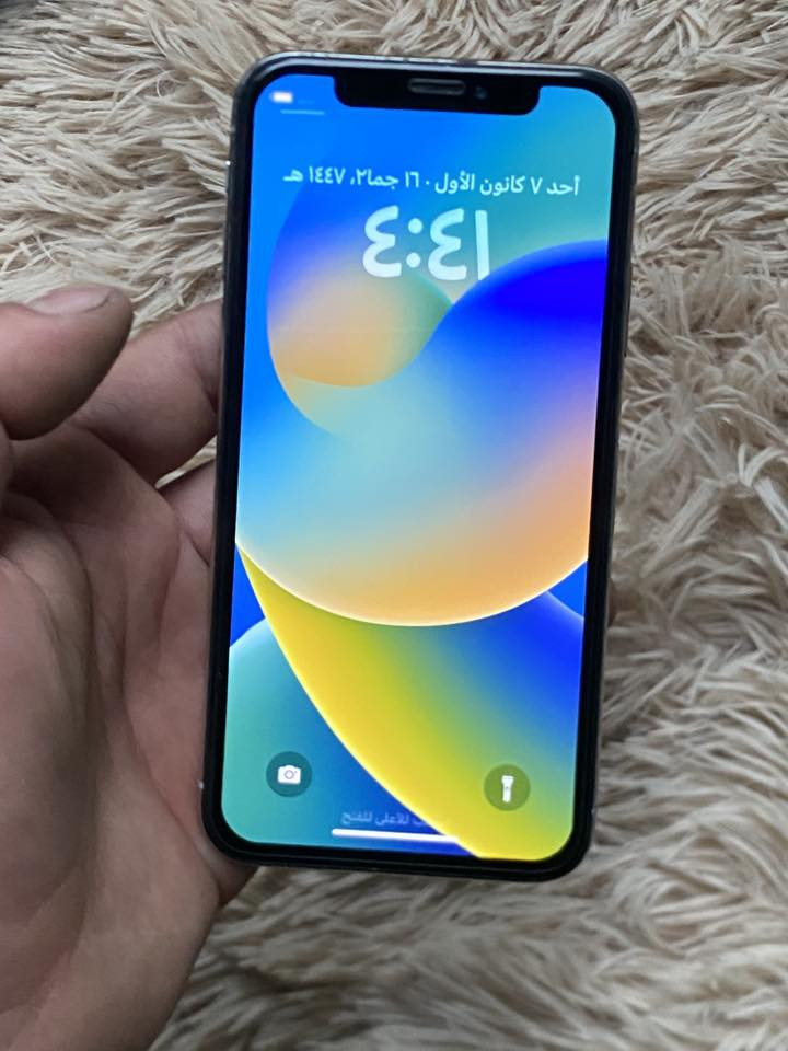 ايفون x ذاكره 256
بطاريه مبدله 
شاشه تفصيخ 
فطرر خفيف بل ضهر 
***********

