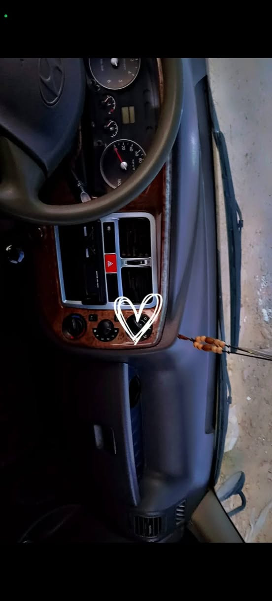 السلام عليكم
بورتر ٢٠٠٤  محرك مجفت جديد تايرات جدد صدر جديد ماناقصها شي صبح  نگرة سلف من فضل الله على ٢٤ حباية سنويه ساقطة قبل شهر شرط التحويل  مكان تكريت
 سعر ٨٠
***********
***********
