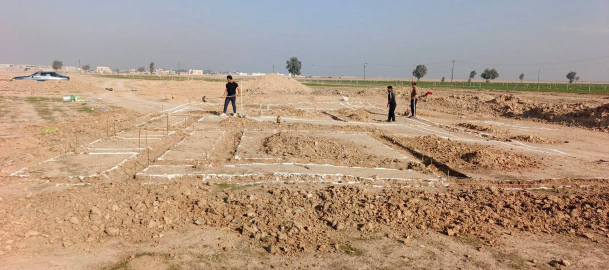 السلام عليكم يوجد
حفر اساس +تسليح+صب اساس
تفليش ارضيه
 صب ارضيه
لبخ بتلو+  فلانكوت
دفن بتلو
انسب الاسعار الاستفسار على هاذ الرقم ***********
