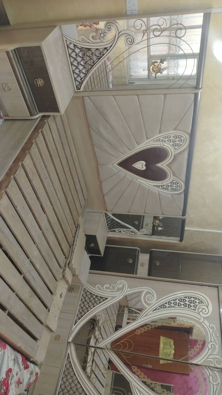 غرفه تركيه للبيع  بمليون وميتين وبيه مجال


**إذا كنت صاحب هذا الإعلان وتريد حذفه لأي سبب، رجاءا أرسل رسالة إلى الدعم الفني**
