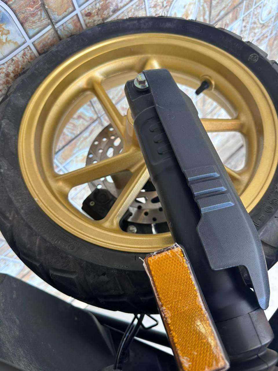 السلام عليكم
دراجه همر طالعه من الوكيل قبل 6 اشهر فول مابيه نقص مستعجل ع بيعته الي يريده يتفضل خاص


**إذا كنت صاحب هذا الإعلان وتريد حذفه لأي سبب، رجاءا أرسل رسالة إلى الدعم الفني**