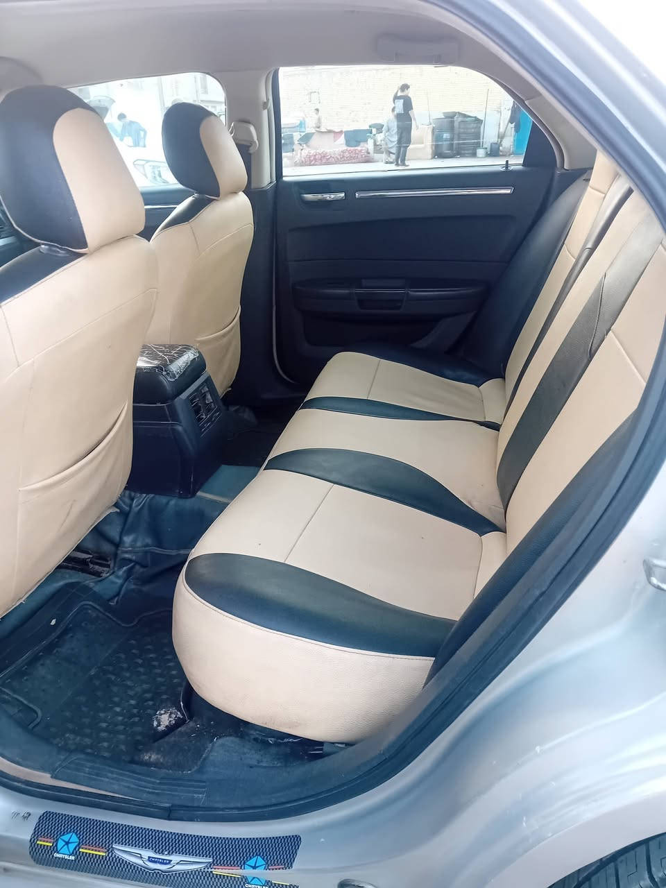 سلام عليكم وبامه ٨ كير محرك اكسن جديد حادث تكمه وجاملغ وبنيد الباقي كوم حديد مكفوله من العيب شرعي سعر ٨٠ مكاني ميسان ***********
