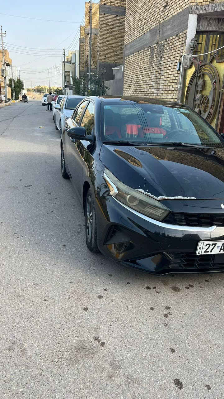 كيا فورتي 23 معوقين ذي قار
سياره مكفوله من صبغ ومعجون وتبديل فقط مقدمة البنيد واضح بالصور واسفل قبق الجنطه جوه الرقم بارد اصبعين 
نص مواصفات كامره ورادار امامي حساس بالمري ماشيه 50 الف 
سياره جديده وحلوه السعر 140 وبيه مجال بسيط 
مكاني ناصريه مركز تواصل على الرقم فقط مكلف بالنشر 
***********
