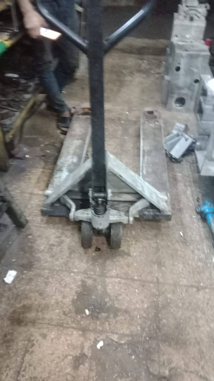 بعد اذن الادمن


**إذا كنت صاحب هذا الإعلان وتريد حذفه لأي سبب، رجاءا أرسل رسالة إلى الدعم الفني**