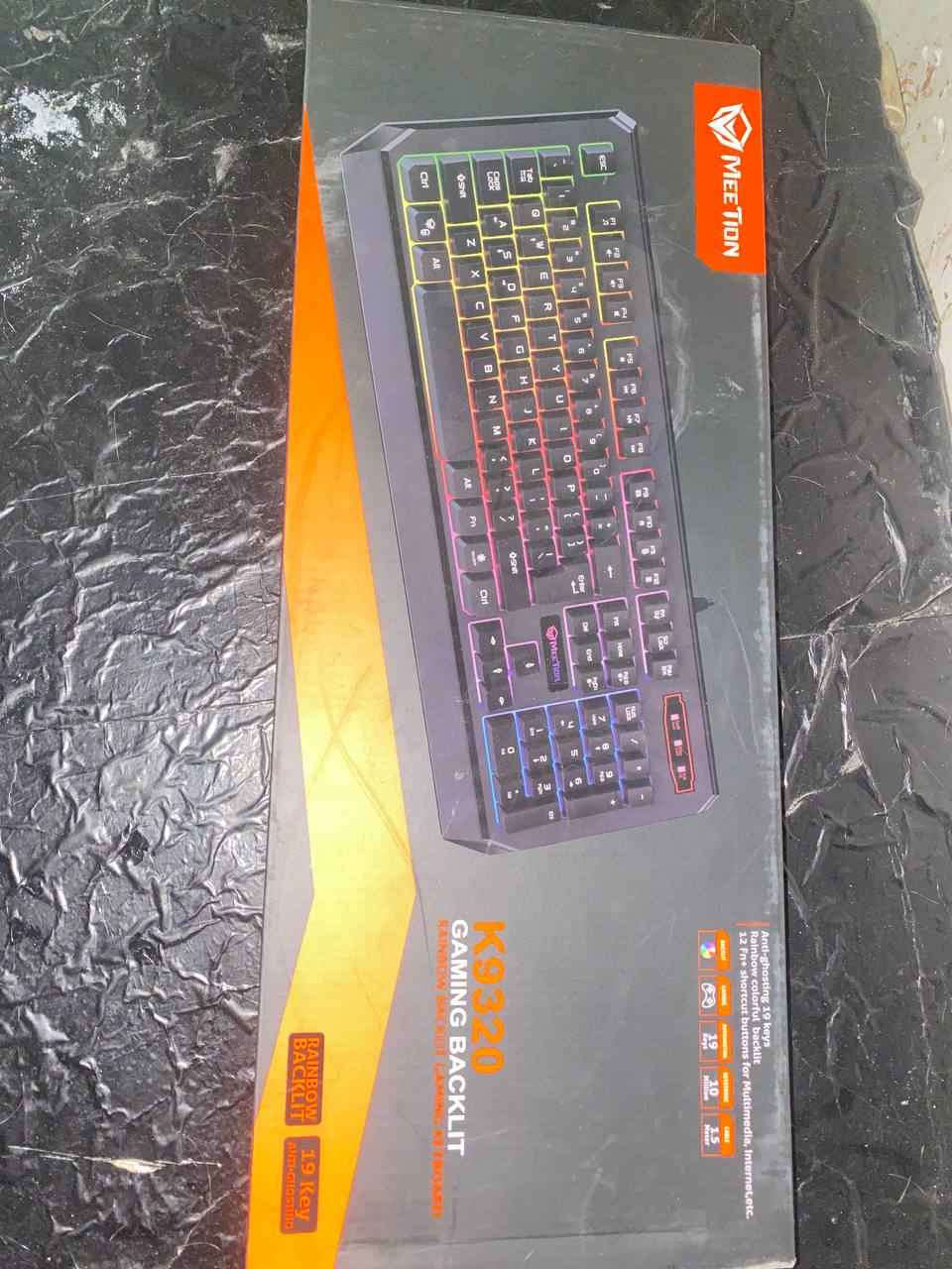 💻 لابتوب DELL للبيع – مواصفات ممتازة
🔹 نظام التشغيل: Windows 11 Pro
🔹 المعالج: Intel Core i5 – الجيل الثامن
🔹 الذاكرة: 256 GB SSD
🔹 الحالة: نظيف ويشتغل بدون مشاكل

🧩 الملحقات تشمل:
✔️ ماوس JERTECH مدعوم بإضاءة RPG
✔️ كيبورد خارجي MEE TION K9320
✔️ ستاند مراوح تبريد (COOLER PAD – NIKUSO SHUN-1)
✔️ شاحن أصلي + حقيبة

💵 السعر:300 ألف فقط
📱 للتواصل واتساب فقط: ***********

📸 الصور ⬇️ بغداد, العراق
