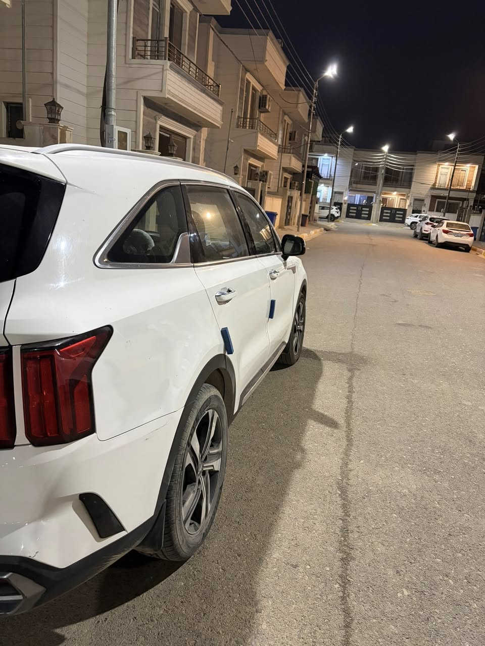 السلام عليكم
سورنتو 2022 للبيع
خليجي 
رقم بغداد الدولي الجديد بأسمي ثاني يوم تحويل
6سلندر
نص فول مواصفات 
صندوق كهرباء - تشغيل على بعد- جام اوتو- شاشه ابل كار بلي واندرويد اوتو-قفل تلقائي-كير ماوس- هندبريك بصمة-4وضعيات قيادة

ماشية 109،000km

دوشمة كاملة للكشنات
تخم تايرات جديد وباتري جديد 
مكفولة من الحار وبالبارد والصبغ وصور السونار بالمنشور 

السعر 27،500$وبيها مجال بسيط 
للاستفسار ***********
