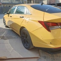 السياره مديل 2021باسمي تحويل ثاني يوم مكينه ألفين تبريد شغال مصفره هيئ...