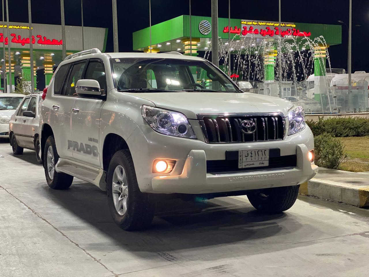 السلام عليكم برادو كويتي 2010كفاله من الصبغ مكينه 4سلندر السياره جديده مكان السياره بغداد السعر 195 بيه مجال حك الجيه ***********
