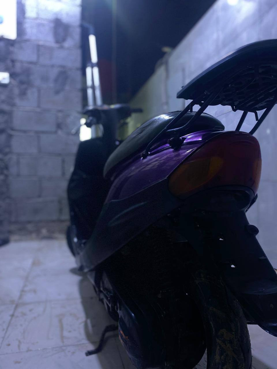 دراجه  تسع زروف ما مفتوحه مكينه ناعم  مكاني بصره الزيتون 
دراجه للبيع اومراوس شنو عندك نزل اراوس ***********يشتغل فقط وتساب
