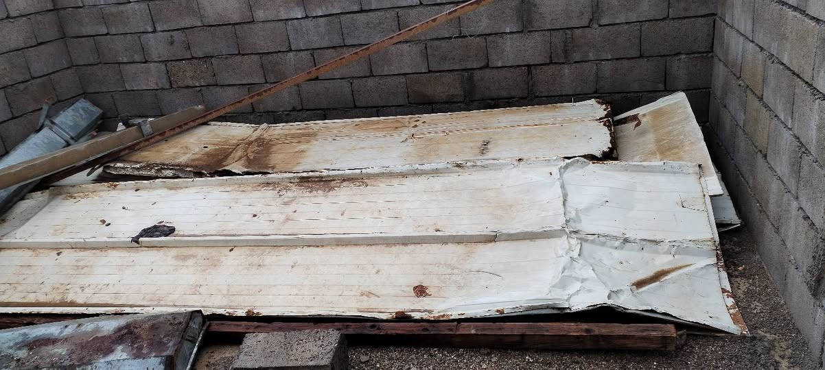 سلام عليكم عندي ذني صندويج 5قطع لبيع ثلاث3اطوال اثنين اشويه اقصار
كدام العين ادفع سعر اعجبني ابيعك
موصل ايمن 
***********
