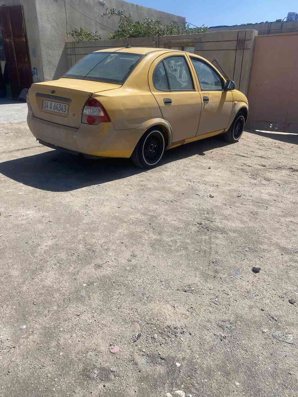 سلام عليكم طيبه 2016 رقم بصره باسمي سنويه 2027 تخم تاير ومكينه وكير تبريد ثلج حداديه طوبه بيها تبديل في جاملغات ثنين سياره جاهزه كبل للشغل مكاني بصره زبير ***********   سعر (33) وبيها مجال
