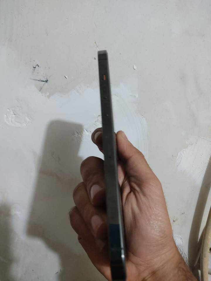 السلام عليكم ايفون 12برو ماكس بيع مستعجل الجهاز نظافة عاليه ذاكرة 256
البطارية 85 الجهاز مبدل ضهر ورجع نفطر السعر 400 وبي مجال

 مكاني النجف الاشرف للاستفسار 

***********
