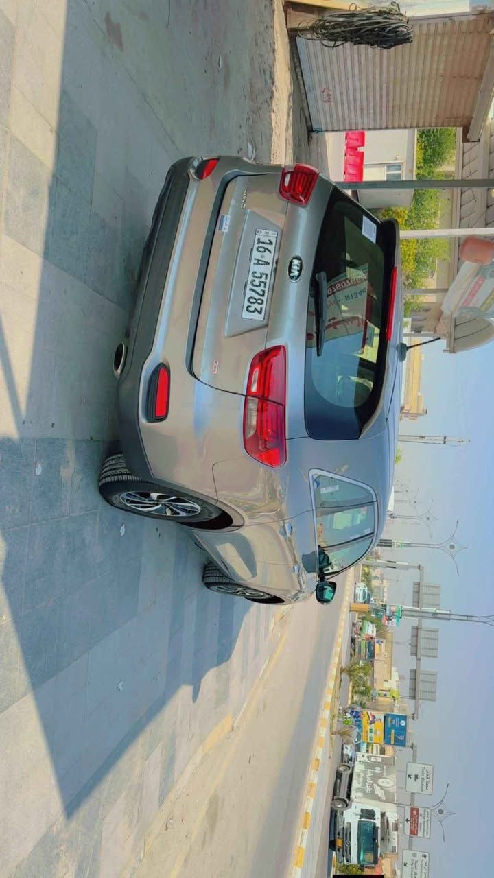 كيا سورنتوا موديل 2019 شكل ال20
وارد أمريكي الضرر جاملغ وبنيد بدون دواخل كفاله+كتاب فحص وصورة الحادث
سنويه بسمي رقم دولي وهزه جديده
محرك 4 سلندر
نص فول
اشاير بالمري
تحكمات جهتين
شاشه كبيره
شاشه اعطال
حساسات
كير ومحرك تبريد تخم تاير كله جاهز مجهز 
مكان السياره الناصريه 
السعر ١٥٥وبيها مجال بسيط 
‏‪***********‬‏ ناصرية, ذي قار
