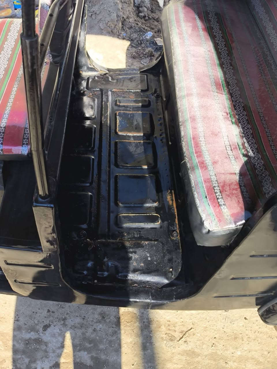 اسلام عليكم موديل 20مكفوله كفاله عامه
رقم وسنويه انكليزي تكتك جاهزه علخير حبايه 
مال جناي متوازي عل بيعته السعر 5ونص وبيه مجال
للشراي***********
