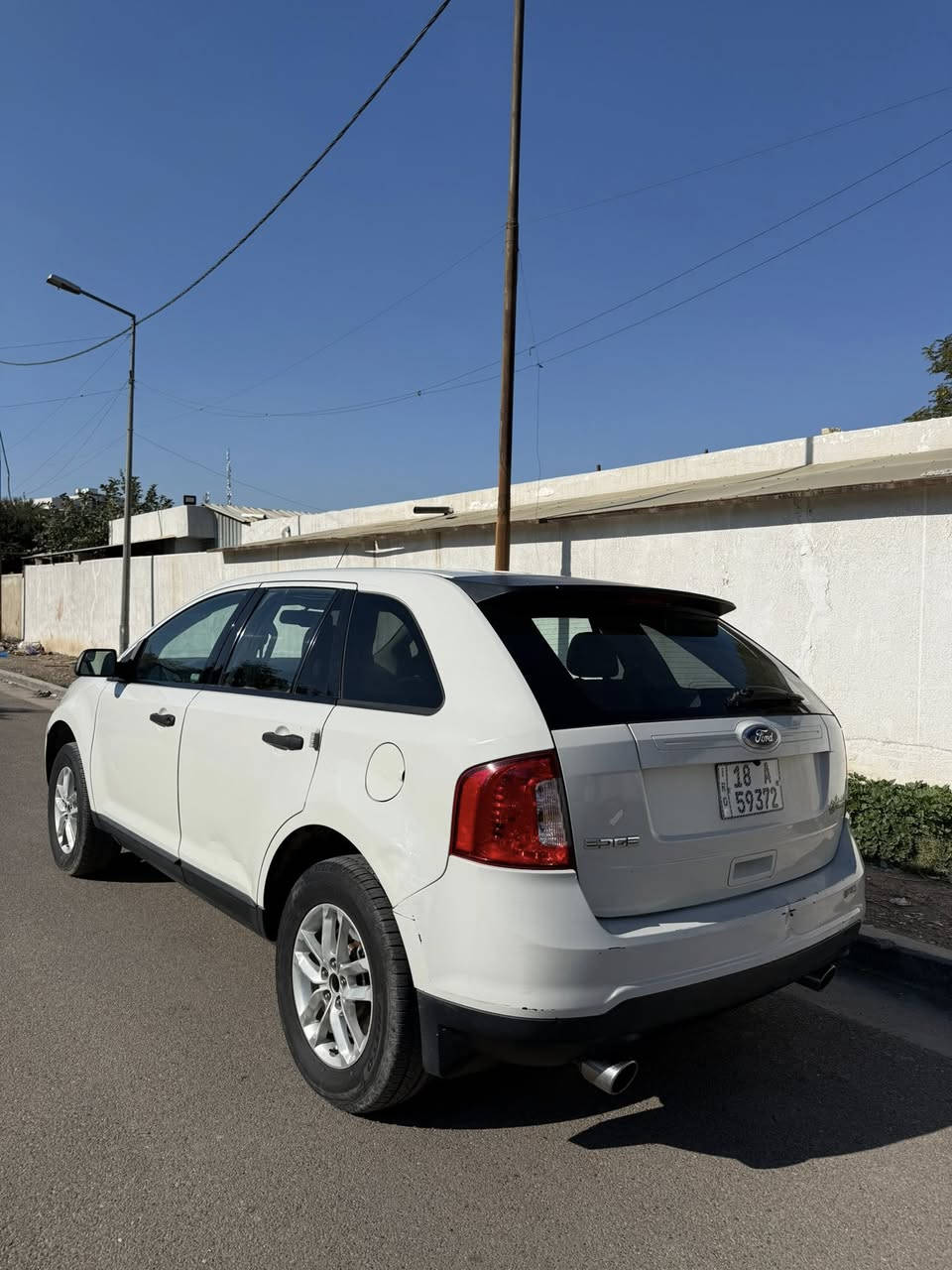 فورد ايدج 2011 مكفولة نضيفة جدا للبيع 
السعر ١٠٣ وبيها مجال بسيط جدا 
✨مكفولة كفالة عامة ✨
( بدون صبغ - بدون بارد-  حتى الدعاميات 
محرك وكير بلاد مكفولات بدون اي خلل ولا برغي مفتوح على وضعها البلادي ) 
السيارة بيها فقط رصعات وخدوش يعني ما مصلح اي شي بالبدي على وضع الشركة 
باسمي وأرقام جدد وكلشي جديد 
بدون اي نقص تبريد وتدفئة وكهربائيات كاملة 
صدر وتايرات وباتري نضيفات جدا 
غرفتها كلش كلش كلش نضيفة . 
مكاني بغداد المنصور للأستفسار رقمي 
***********
