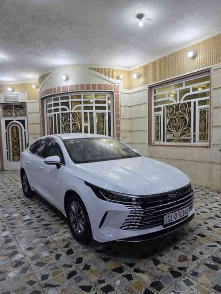 سلام عليكم 
البيع BYD  دستروير 
موديل 2025 رقم بغداد 
بسمي اني شخصين
 ثاني يوم تحويل 
ماشيه 6 تلاف 
مكفوله كفاله عامه 
معروفه مواصفات دستروير 
السعر 18500 بيها مجال بصيط
العنوان بغداد جسر ديالى الجديد
تقاطع 9 نيسان 
الاستفسار 
***********
***********
ابو محمد الشمري
