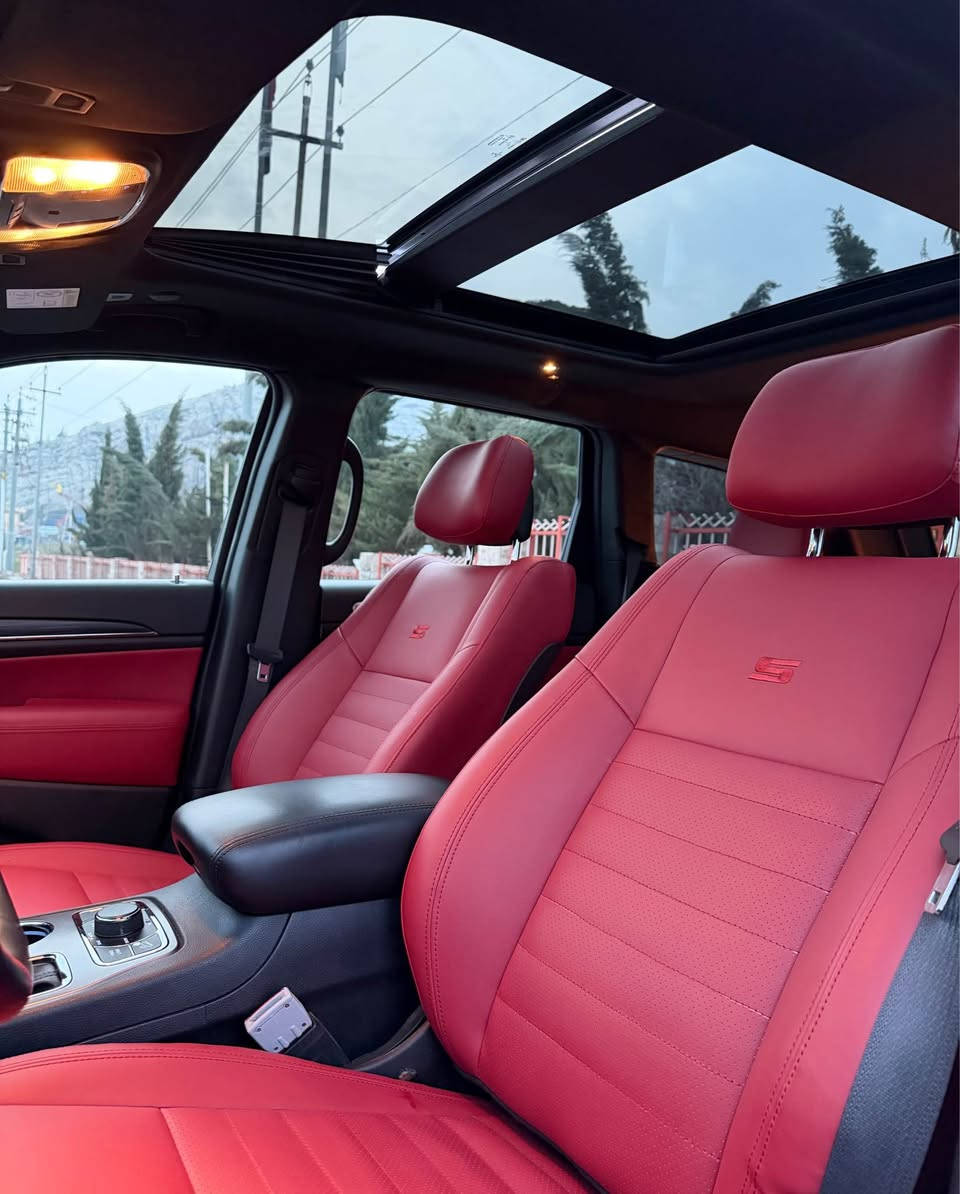 Jeep grand cherokee 2021 S 
جێب گراند چیرۆکی ٢٠٢١ مواسەفات S فول مواسەفات پانۆراما ڕاداری پێش و پشت و ئاوێنەکان حساس کوشن خەزن ناو سوور کوشن هیتەر سوکان هیتەر دەبڵ ئەکسل سفری شەریکەی هارلمە کلین گێڕ و مەکینەی بێحەیبە ٦٥ هەزار ڕۆشتووە سەنەوی تا ٢٠٢٨ نوێیە 
0️⃣7️⃣5️⃣0️⃣1️⃣7️⃣7️⃣5️⃣9️⃣5️⃣8️⃣ whatsapp-viber 
سعر:٣٥٥ مجال رانية, السليمانية


**إذا كنت صاحب هذا الإعلان وتريد حذفه لأي سبب، رجاءا أرسل رسالة إلى الدعم الفني**