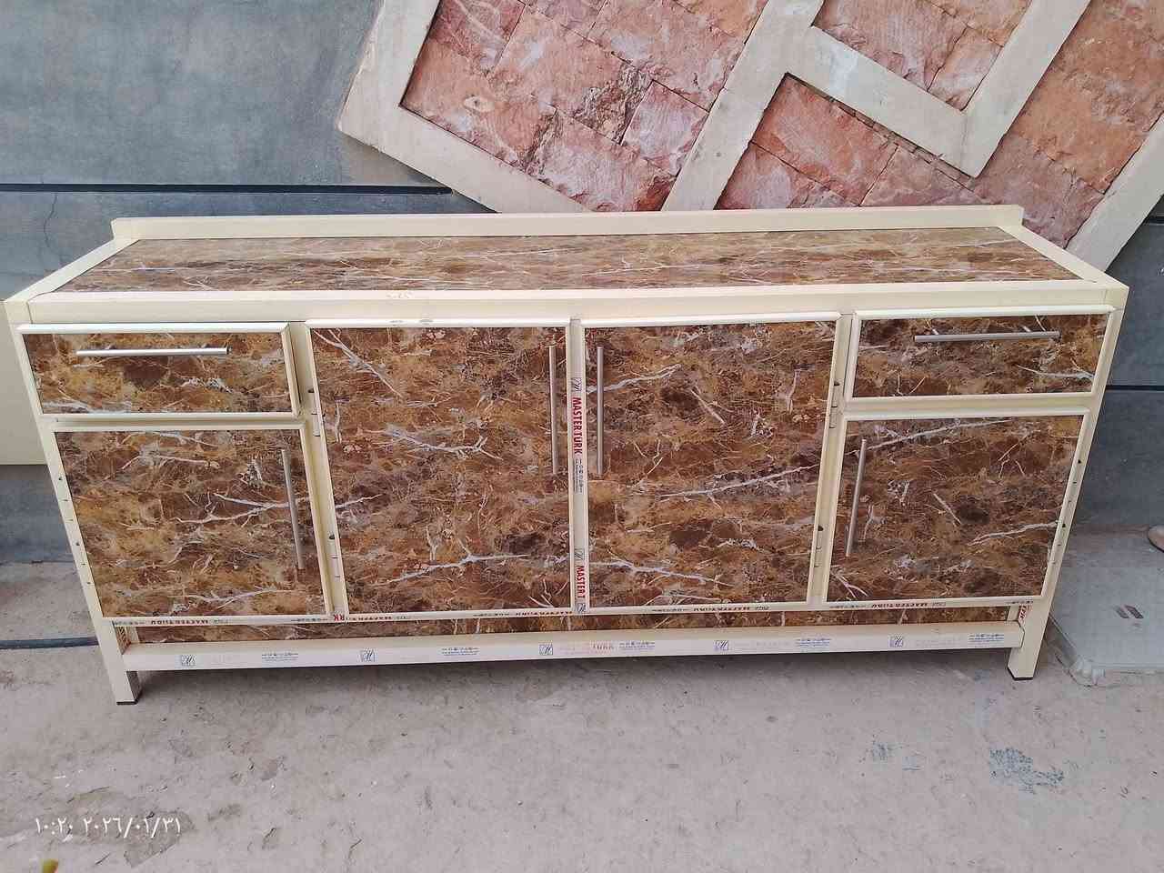 كاونتر للبيع العنوان أبو غريب خرنابات رقم ***********او*********** بغداد, العراق
