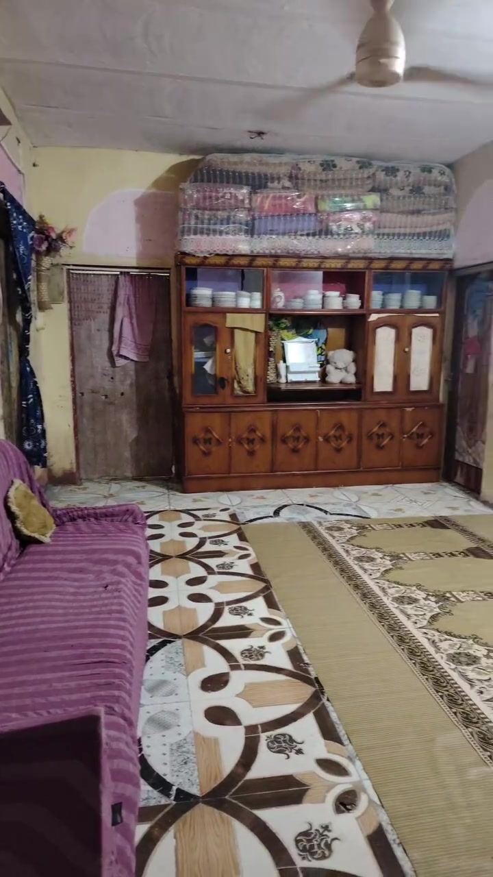 (3)  ابيوت البيع بلي منصور منطقته. نعيم.  اول بيت بي 3 غرف وهولين ودونيه ومطبخ وحمام دخلي  البيت 2 بي غرفتين وهول ومطبخ بس بعده هيكل ماكامل البيت 3 بي غرفه وهول ومطبخ وحمام دخلي   اول بيت سكف ماله عكاده وثاني سندويج.   السعر  50 وبيهن مجال الشراي يتصل   رقمي ***********
