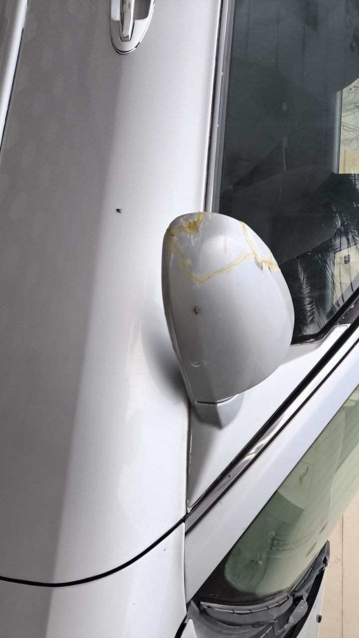 السلام عليكم 
كيا اوبتيما 2006 رقم حله انگليزي السيارة داخله هزه ونافذه لغاية شهر التاسع 2026
سنويه ل 2027
محرك 4 سلندر 2000 دوش
بيها ضربة بالچاملغ الأيسر وخدوش موضحها بالصور مصبوغة صبغ عام للجماليه 
السيارة مكفولة من الگص والعيب الشرعي ونقل الجثه
السيارة بأسمي مكانها ذي قار الشطرة
السعر 67 وبيها مجال حگ الجيه
الاتصال على ***********
