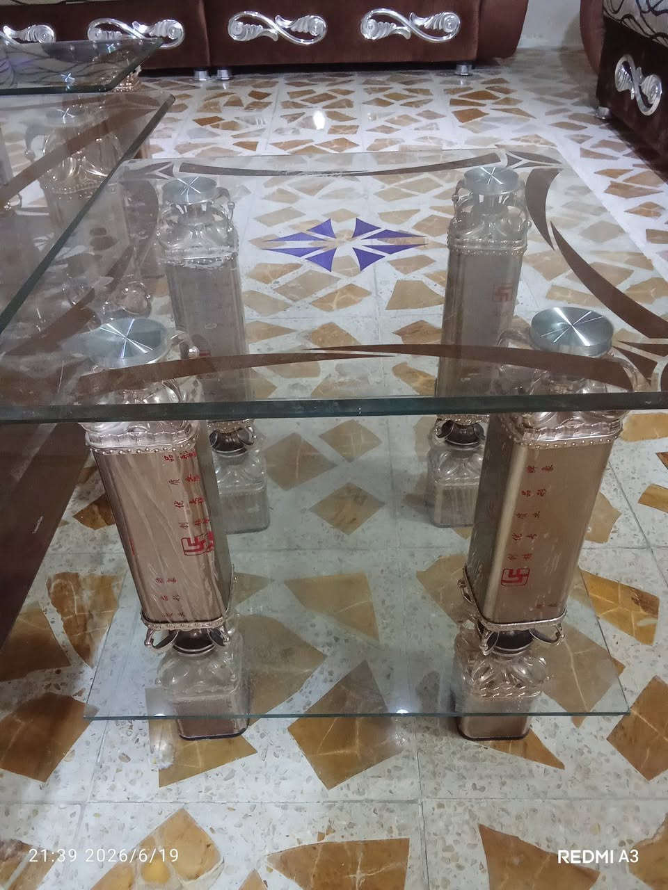 السلام عليكم 
طبلات مستعمل نظيف للبيع وحدة كبيرة و4 صغار 
كلشي مابيهن بس وحده من الصغار مبدلة الجامه الجوه مالتها هاي صورهن كلهن 

المكان نجف كوفة حي ميسان 
الشراي يراسل خاص للسعر 
وملاحظة اني مو مندوبة


**إذا كنت صاحب هذا الإعلان وتريد حذفه لأي سبب، رجاءا أرسل رسالة إلى الدعم الفني**