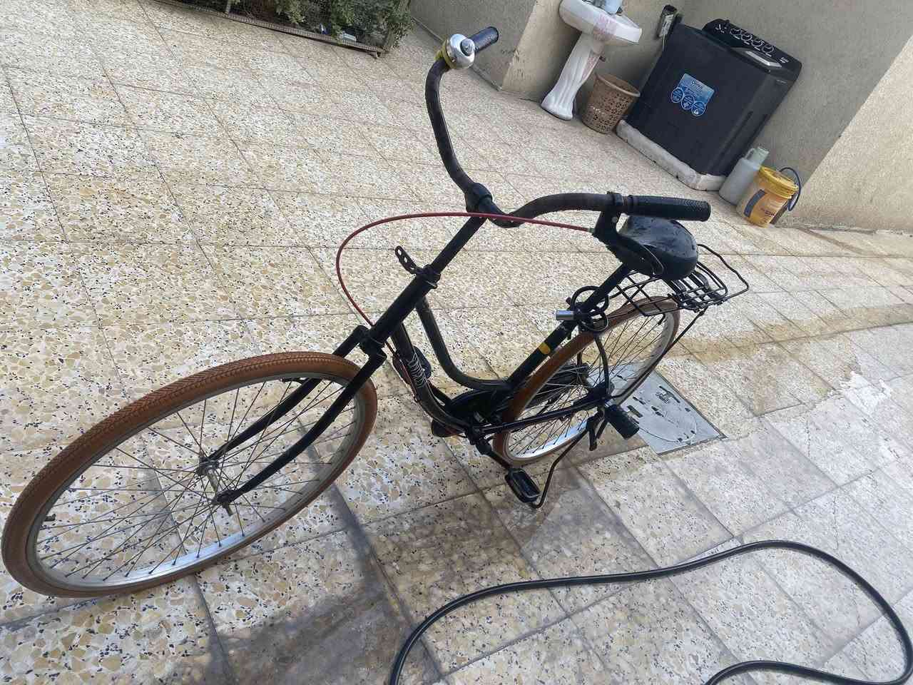 سلام عليكم بايسكل للبيع حجم26 سعر50وبي مجال مكاني كربلاء حي العامل***********بي وتساب
