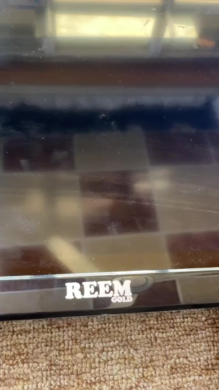 شاشة REEM GOLD حجم 32 الخلل COF الشاشه تم صيانة الجهاز ورجع بلادي 
العنوان الرمادي شارع الخطاطين ورشة ابو عمار الهندسية ركن كراج الچلبي📍
***********—***********
