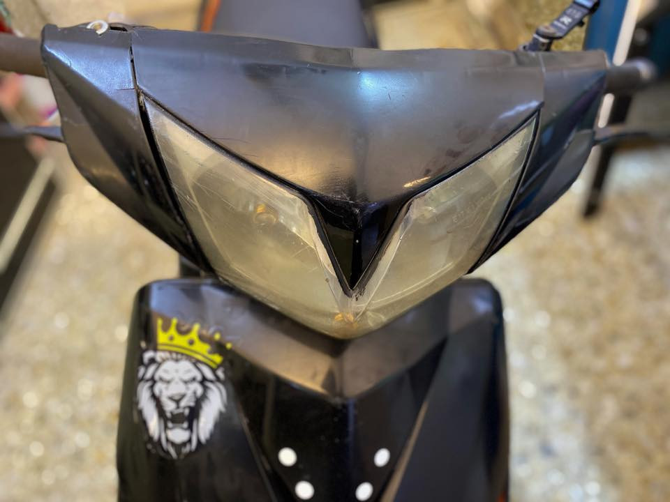 ماكس ثعلب سرعة 140
للبيع أو مراوس حسب القناعة الدراجة خير من الله سرعة ومعدل شلعتها ممتازة الدبلات جديدة الويل الخلفي مبدل جديد كلشي بيها جديد وشغال كهربائيات شغالة ماعدا الاشاير، ستاند صفح سماعة بلوتوث شغالة سطب لايت شغال وية حساس البريك لايت زنون الامامي شغال وجديد الصالنصة جديدة بس سعرها 150 الف مشتريها واهل المصلحة يعرفون 😄 والدراجة موضحة بالصور يحتاجلها ترتيبات بسيطة ما متفرغلها للأسف

مكاني الزعفرانية الأربع شوارع سعرها (((550))) الف وبيها مجال بسيط للشراي فقط
***********
واتساب
