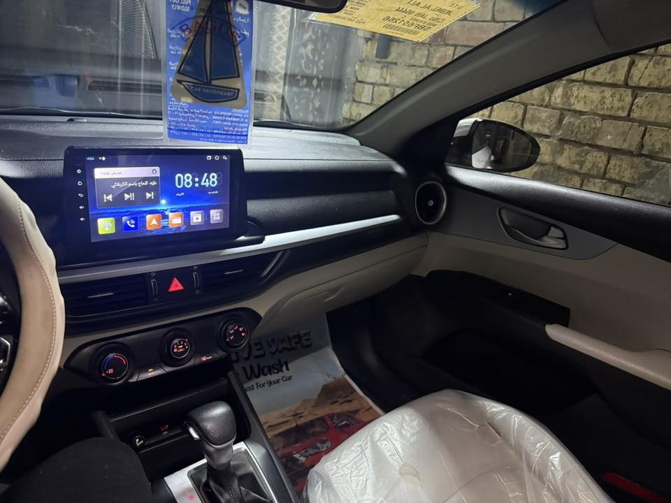 سلام عليكم سيراتو موديل ٢٠٢٢ داخل الولين فتحه شاير بمري قطعتين تبريد سياره ١٤٨ بيهه مجال *********** مكين 1600دوش
