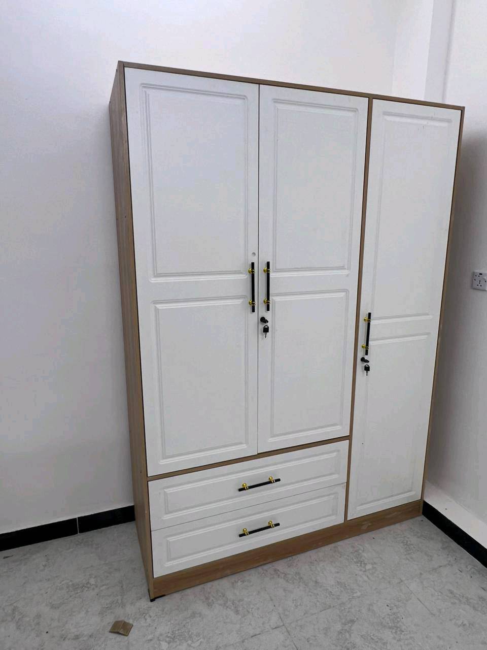 كنتور 3 باب عرض متر ونص ارتفاع مترين عمق 50 سم يوصل بالكارتون ما مشدود
السعر 230الف
توصيل بغداد 5 الاطراف 10 محافظات 25كنتور 4 باب عرض مترين ارتفاع مترين عمق 50 سم يوصل بالكارتون ما مشدود
السعر 310
توصيل بغداد 5 الاطراف 10 محافظات 25