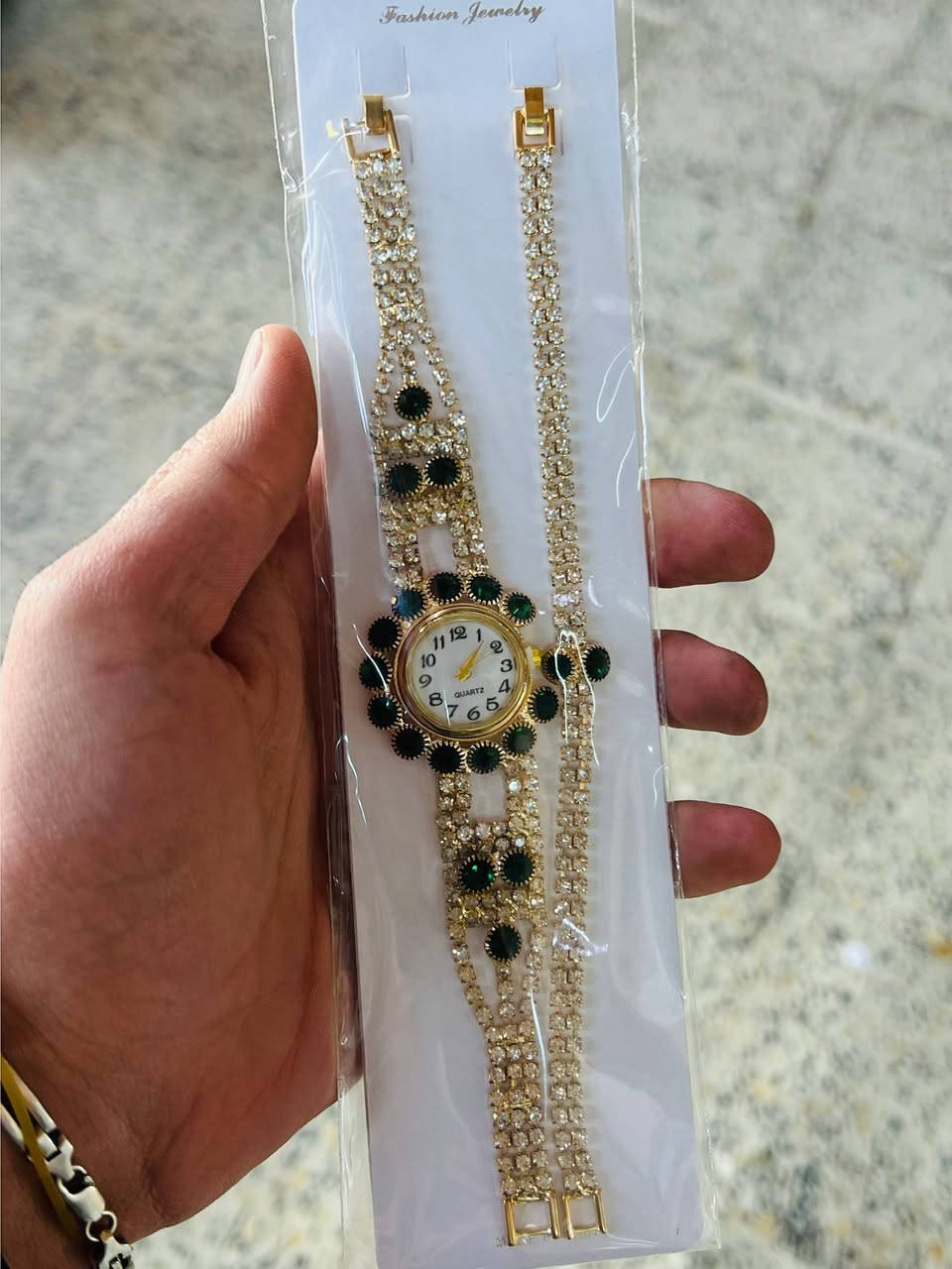 السلام عليكم  القطع الجديد متوفره والاسعار تجنن اكوتوصيل بلحله الي حاب يحجز يدز الصوره وبعيوني والرزق ع الله  انشاء الله  هاذا مشىوعي البسيط اتمنه تدعموني


**إذا كنت صاحب هذا الإعلان وتريد حذفه لأي سبب، رجاءا أرسل رسالة إلى الدعم الفني**