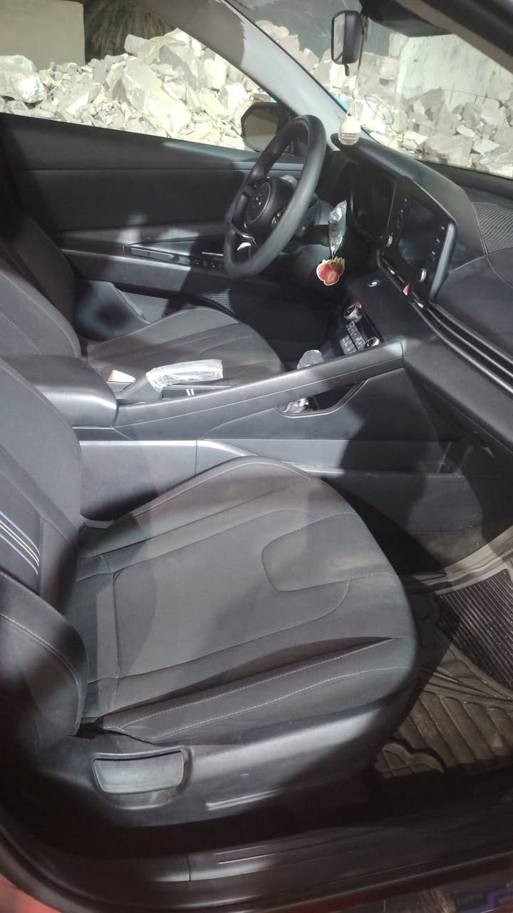 يا الله سياره النترا موديل 23 للبيع تفاصيل امريكيه مكفوله بيهه صبغ جاملغ خلفي و باب خلفي با امريكه بدون حادث رقم موقعين وكاله ثاني يوم سياره جديده حل عنواني ناصريه مركز سعر( 140 )و بيهه مجال قليل لل شراي ***********
