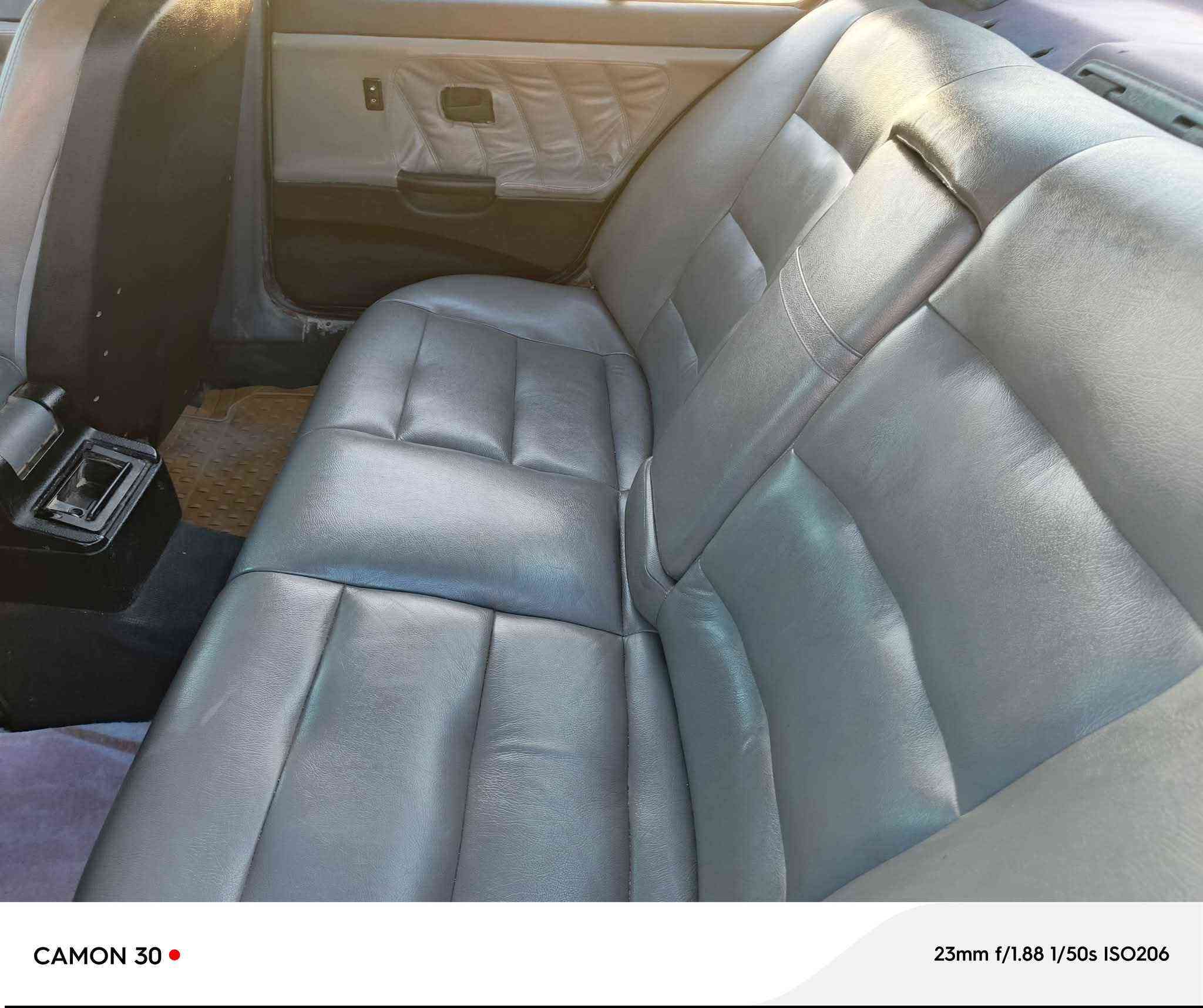 السلام عليكم بي إم e36  موديل 92البيع مكفولة من كص ونقل وصولايات وغرماات   سعر 44بي مجال  او مرواسه البصره  الدير *********** Singapore
