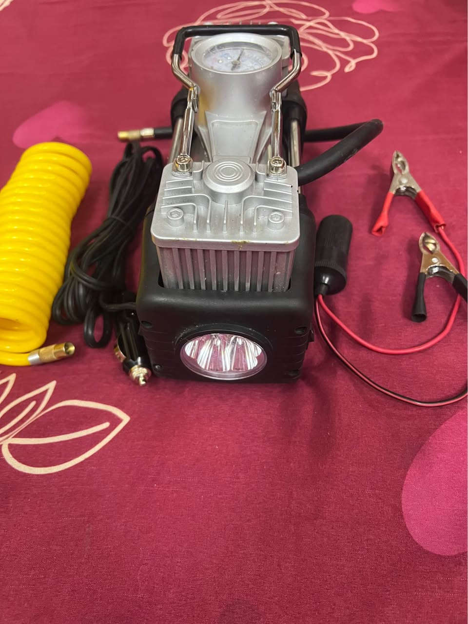 منفاخ استعمال قليل جداً للبيع السعر 20 الف للتواصل واتساب *********** عمارة, ميسان
