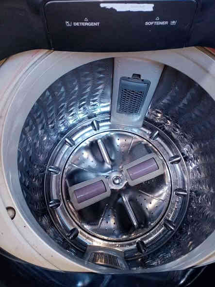 غساله سامسونج 18 كيلو شغاله وبلاديه على الشركة يوجد توصيل 
*********** بغداد
