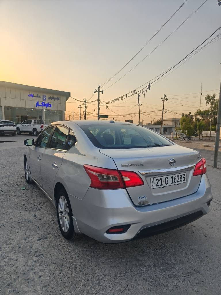 Nissan Sentra SV 2018
5 پارجه ي بوياخه
چمپيكي خفيفي هه ييه
ارباك سوكان ته قيوه
كير مكينه كارباي به شه رت
ره قم و سه نوي نوي
نرخي 92 و مجال أربيل, العراق


**إذا كنت صاحب هذا الإعلان وتريد حذفه لأي سبب، رجاءا أرسل رسالة إلى الدعم الفني**