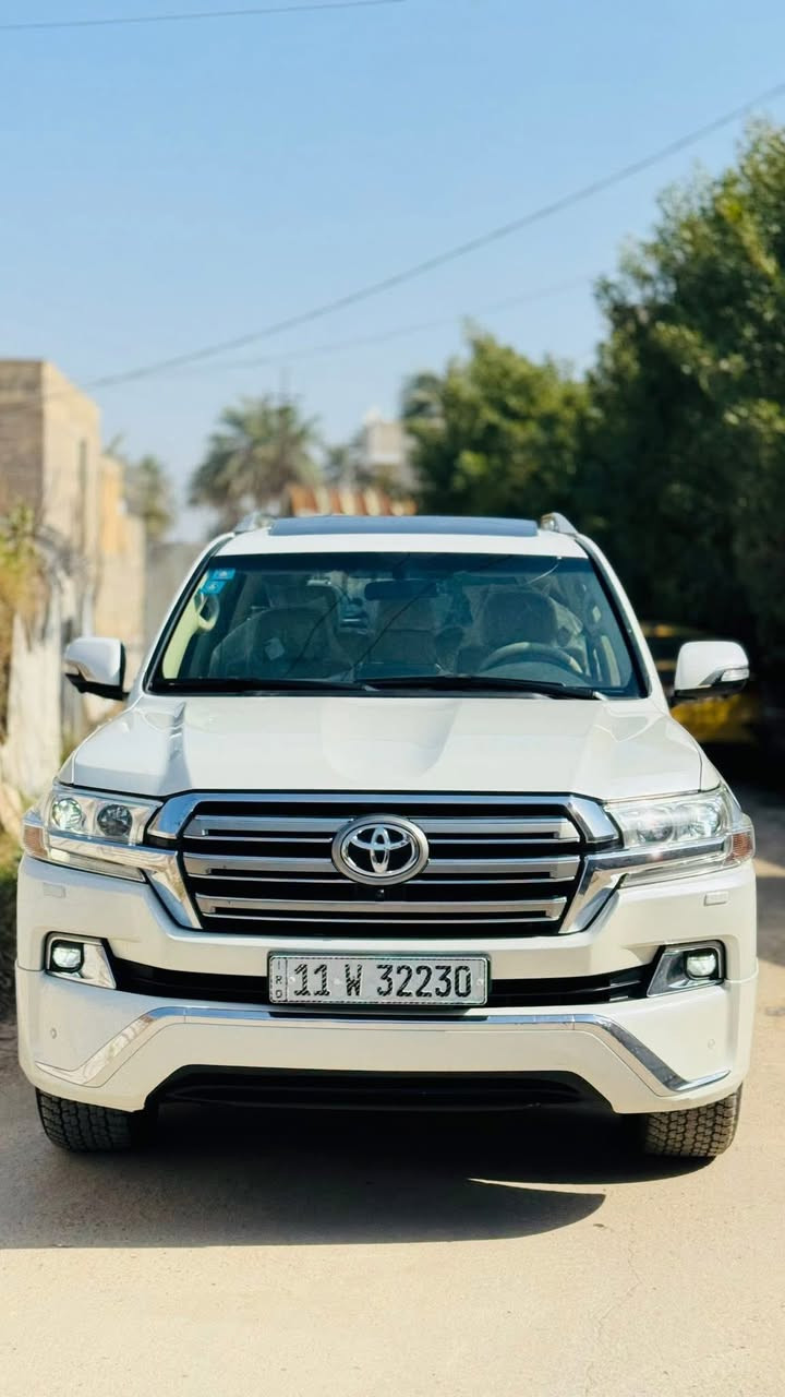 لاندكروز بريم موديل 2016 مكفوله من صبغ بس بارد بصيط ماشيه 160 السعر 445 وبيها مجال قليل ***********
