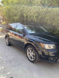 للبيع سيارة: دودج جورني GT (اعلى فئة) محرك ستة سلندر  •الرقم: مرقم نين...