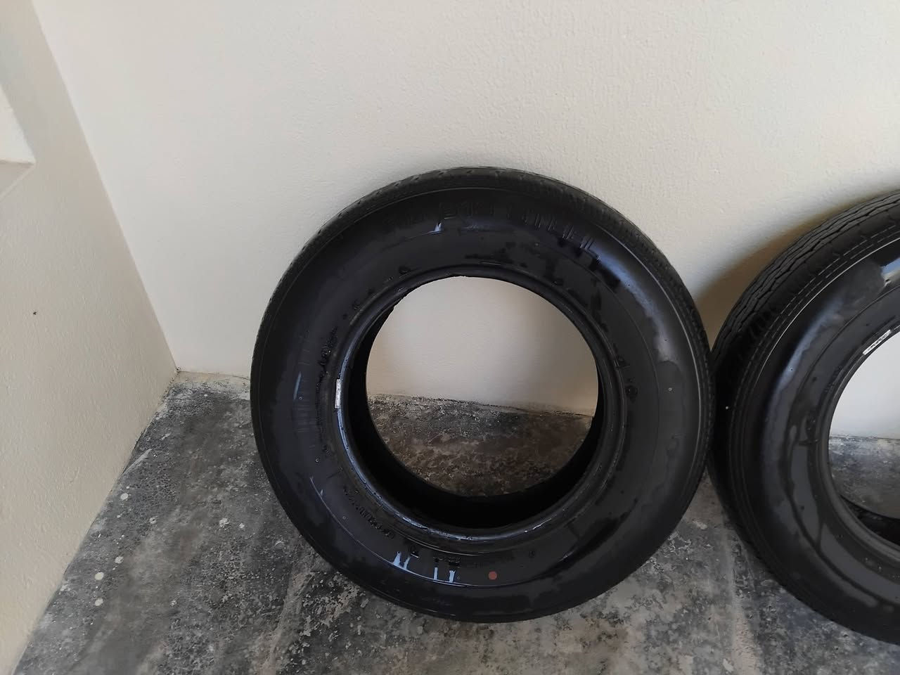 السلام عليكم 
من رخصت الادمن زوج برجستون واحد إنتاج ٢٤ وثاني ٢٣
سعر ١٦٠ الف مكاني بغداد الاعظمية 
***********
